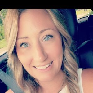 Meet your Posher, Jenna